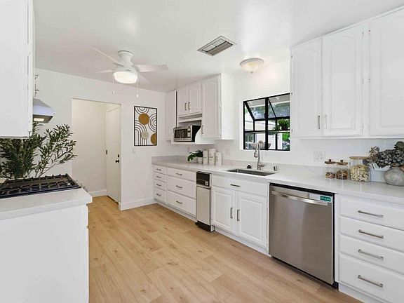 2nd image of 487 Salmon Dr