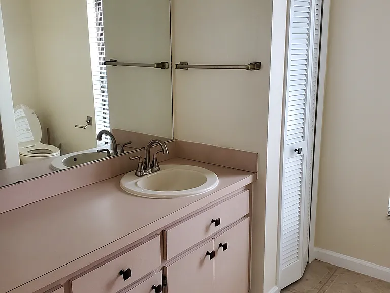 1609 Bent Pine Way — Photo 13