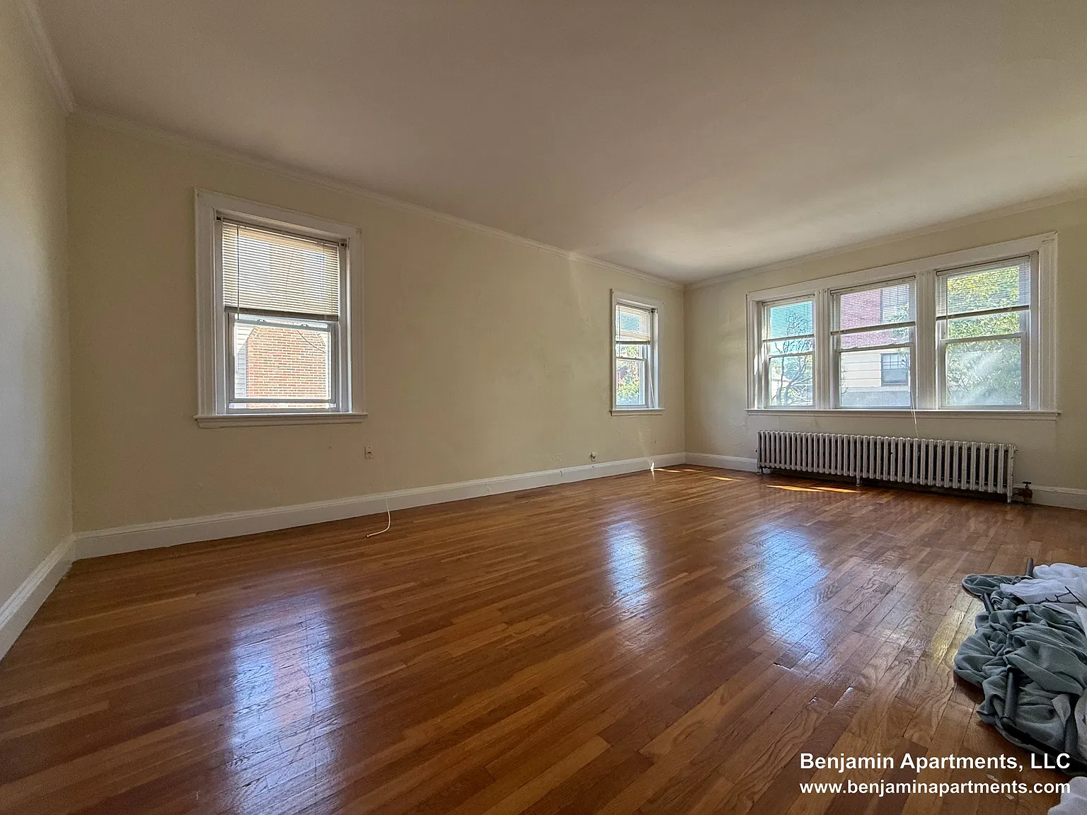 1 bed, $2,345 — Photo 2