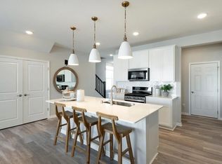 4704 Airlake Curv, Woodbury, MN 55129