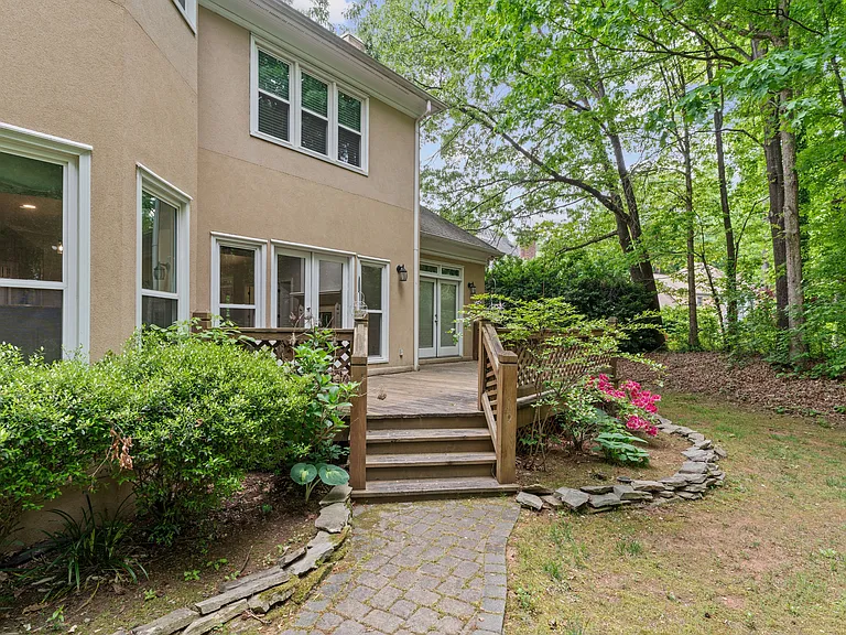 3833 Denmeade Dr — Photo 7