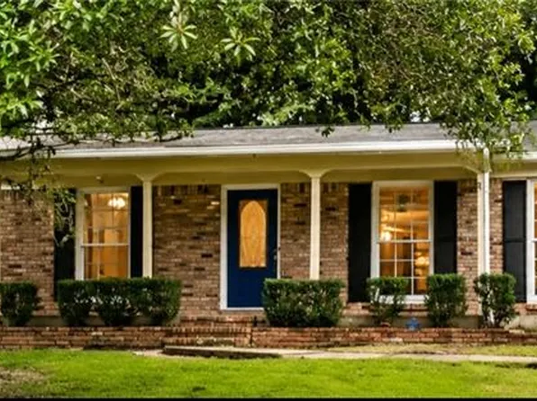 259 Vanderbilt Dr, Mobile, AL 36608