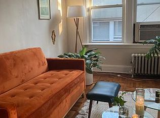23-25 28th St #2F, Astoria, NY 11105