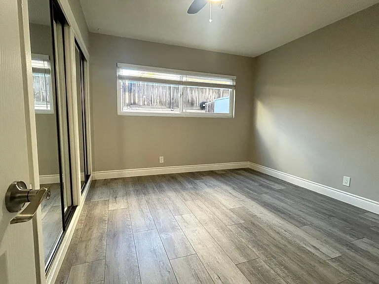 Palm View Apartments in Azusa — Photo 7