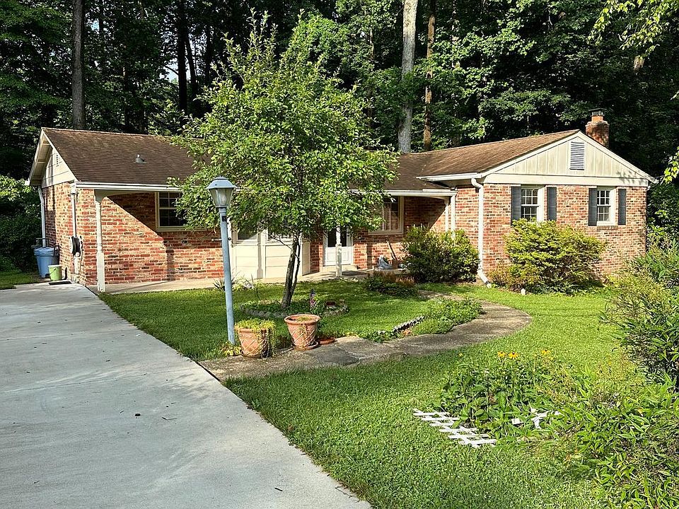 2nd image of 4913 Red Fox Dr