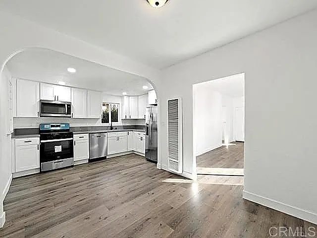 2040 Earl St — Photo 7