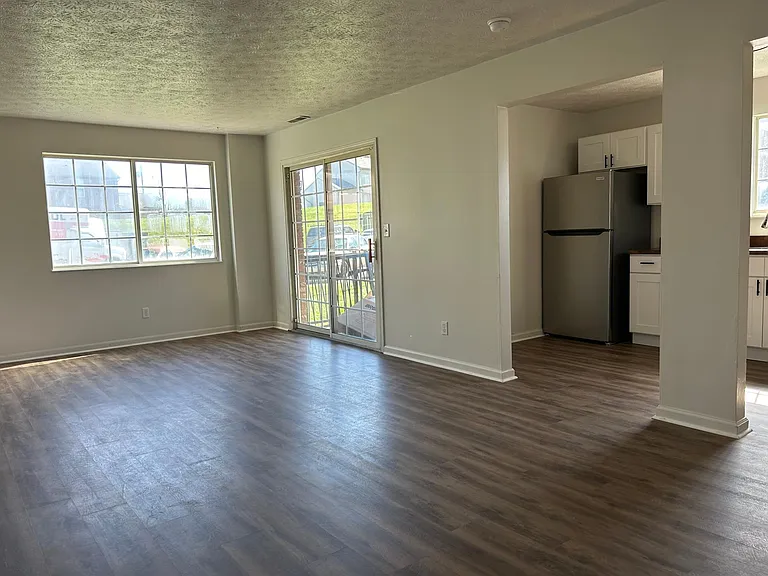 260 Mar Kim Dr #4 — Photo 2