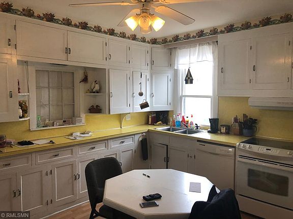 2nd image of 373 Maria Ave
