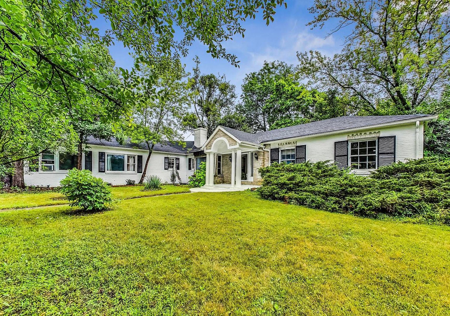 1555 Half Day Rd, Bannockburn, IL 60015 MLS 11889964 Zillow