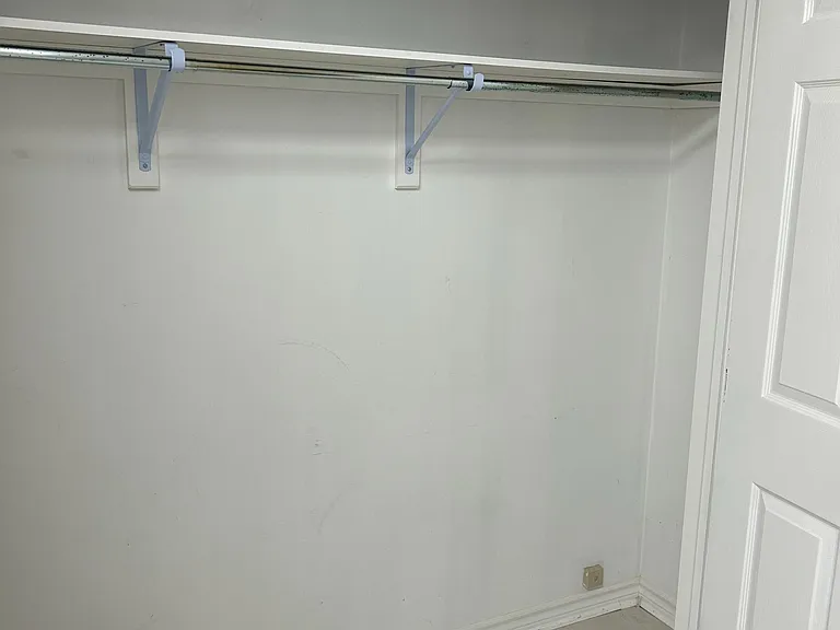 89 King St E #6 — Photo 9