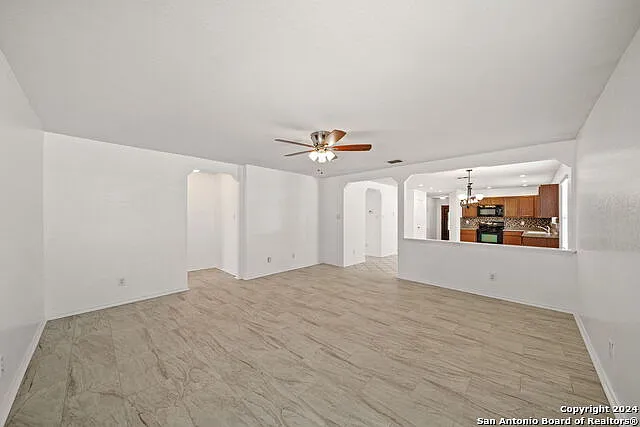 320 Lonestar Gait — Photo 17