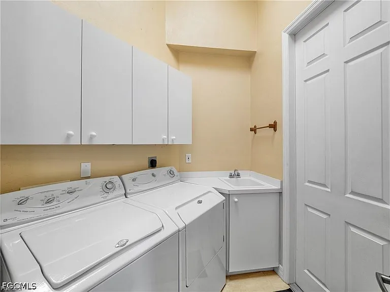 15220 Cape Sable Ln — Photo 26