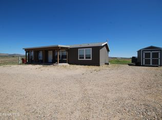 3409 W Sandstone Dr, Paulden, AZ 86334