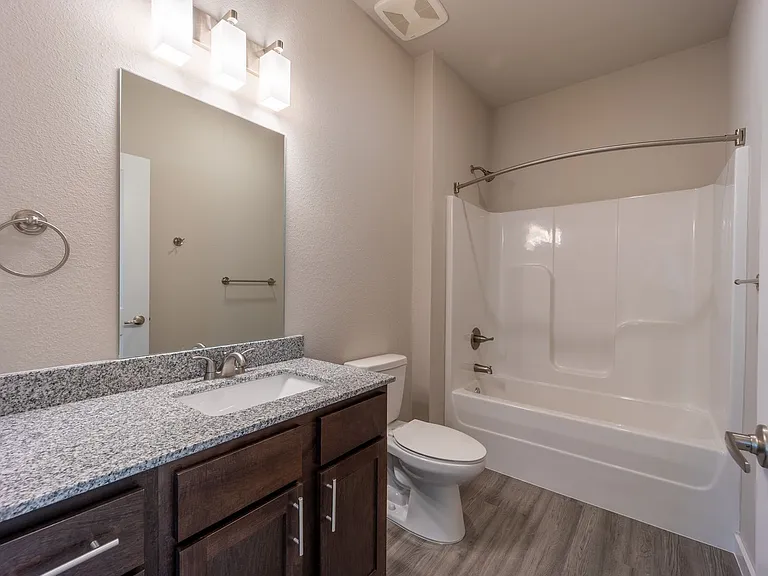 257 E Township St — Photo 33