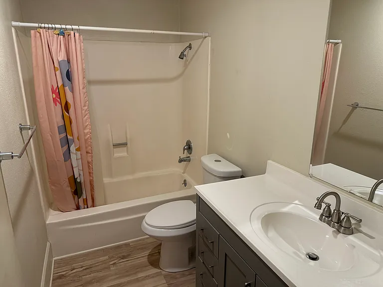 2015 Castillo St #2 — Photo 16