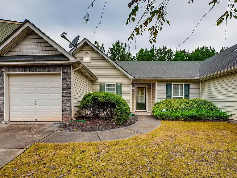 5530 Union Pointe Pl — Photo 1