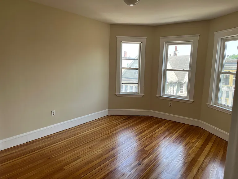 31 Barry St #2 — Photo 11