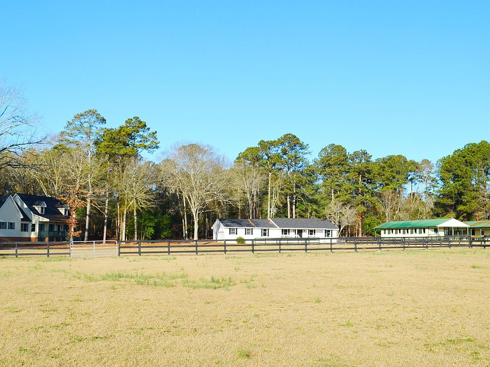 1st image of 200 Tin Whistle Ln