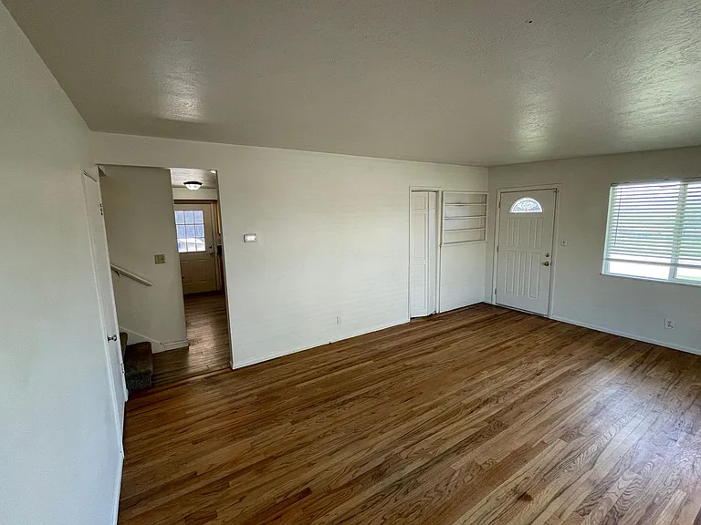 4159 S 3100 E — Photo 5