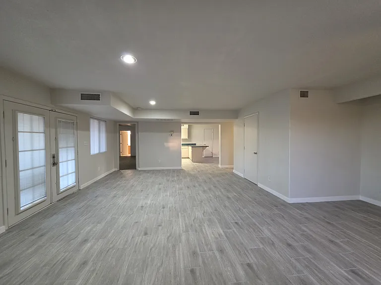 FAMILY ROOM-Patio Door