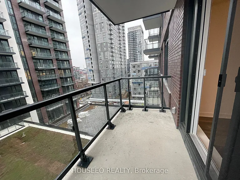 35 Tubman Ave E #823 — Photo 7