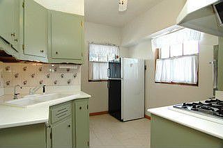 3rd image of 9544 Congress Park Ave