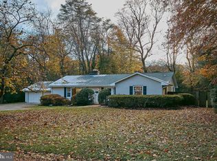 8515 Raleigh Ave, Annandale, VA 22003