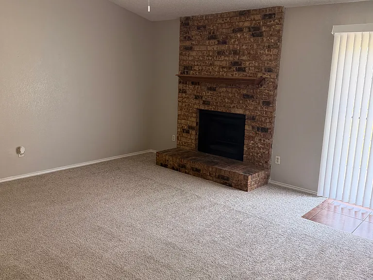 312 Juniper Dr — Photo 4