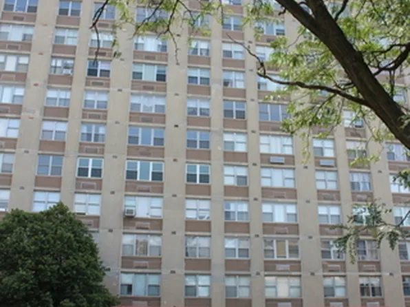 4300 W Ford City Dr #A-503, Chicago, IL 60652