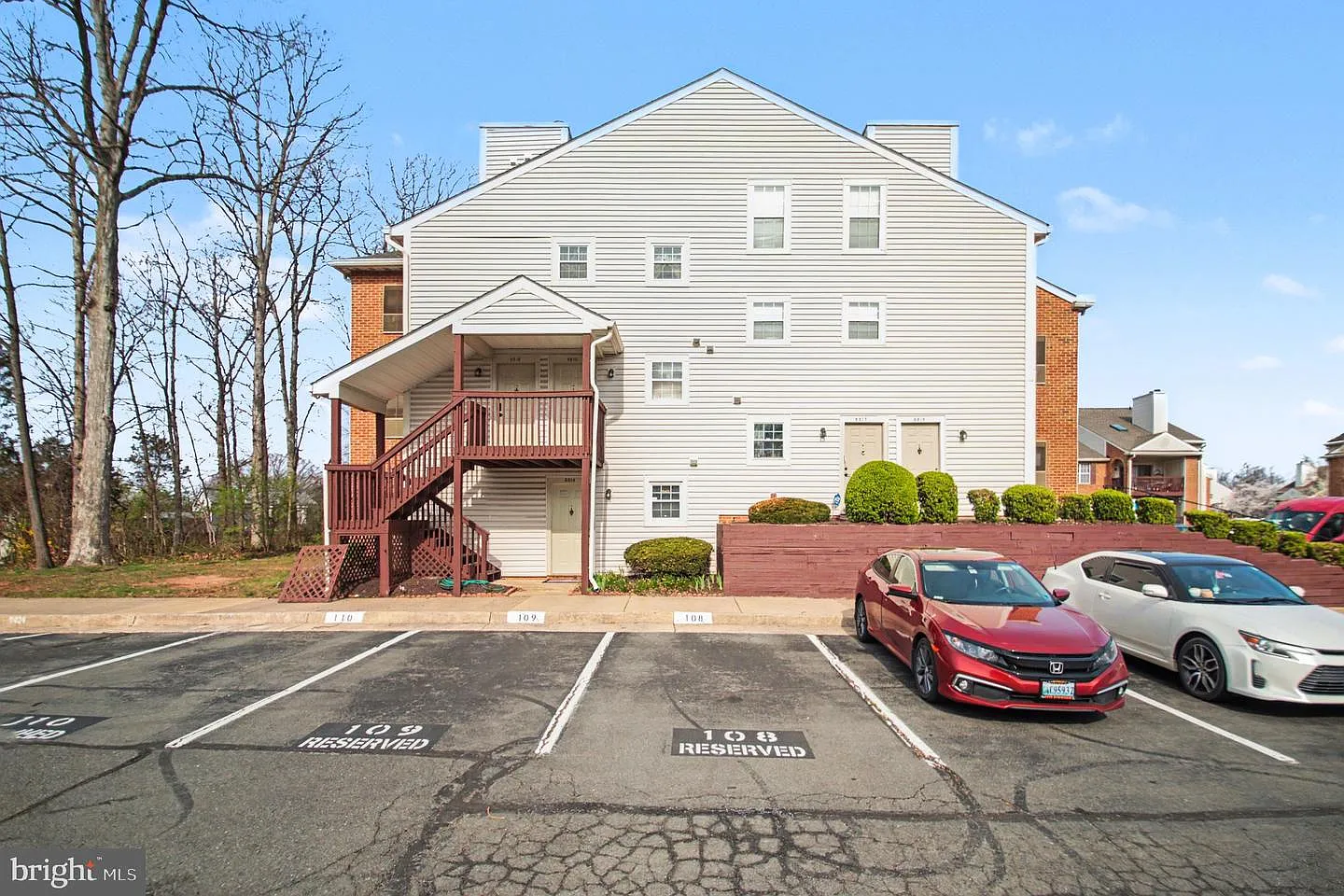 8814 Tanglewood Ln Unit 102 photo 1
