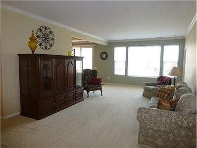 2nd image of 13362 Longmeadow Dr