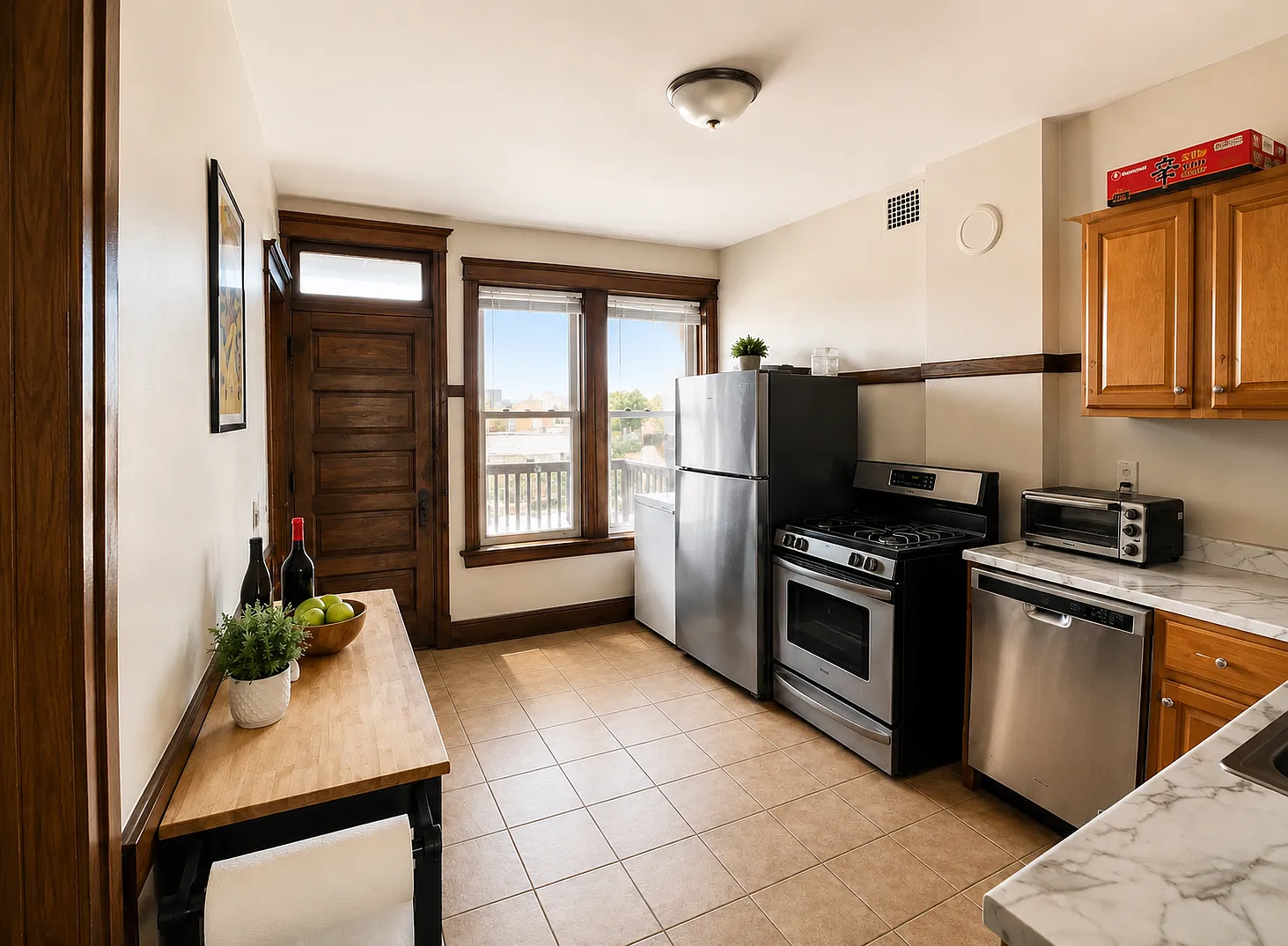 3008 W Diversey Ave — Photo 3