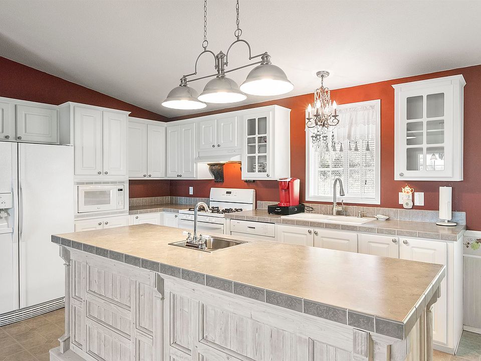 844c Philpott Rd Colville WA Zillow