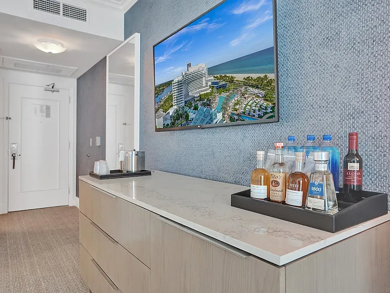 4441 Collins Ave #ID1540555P — Photo 21