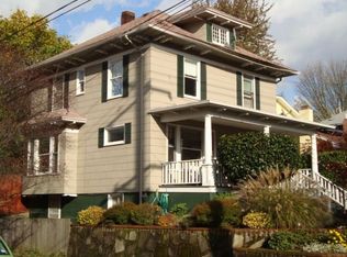 2905 NE Flanders St #A, Portland, OR 97232