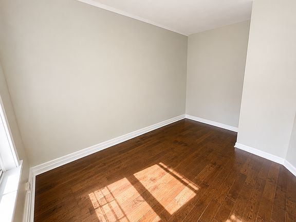 5th image of 4 Carnegie Ave APT 4