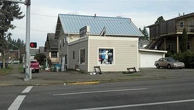 1st image of 1502 4th Ave E