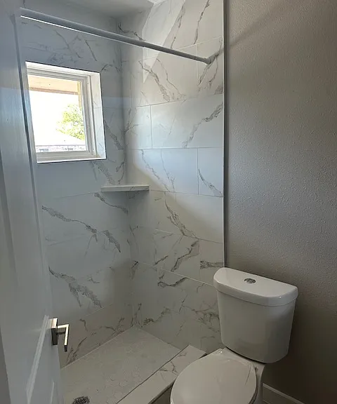Leonora Apartments — Photo 7