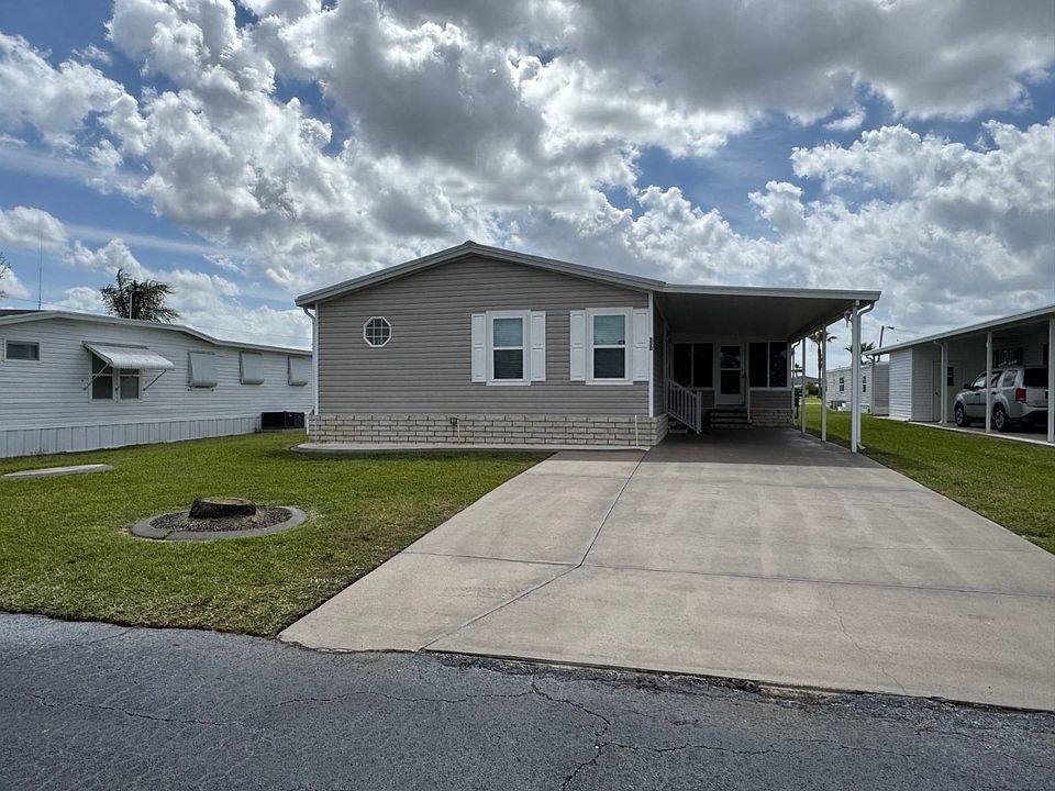 1st image of 330 Pleasant Pl