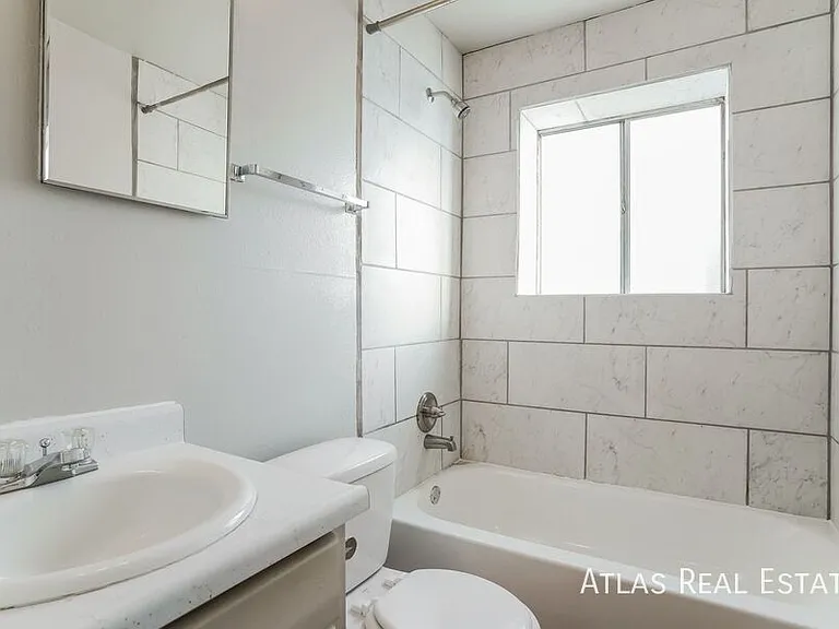 1931 Henderson Ave #2 — Photo 7
