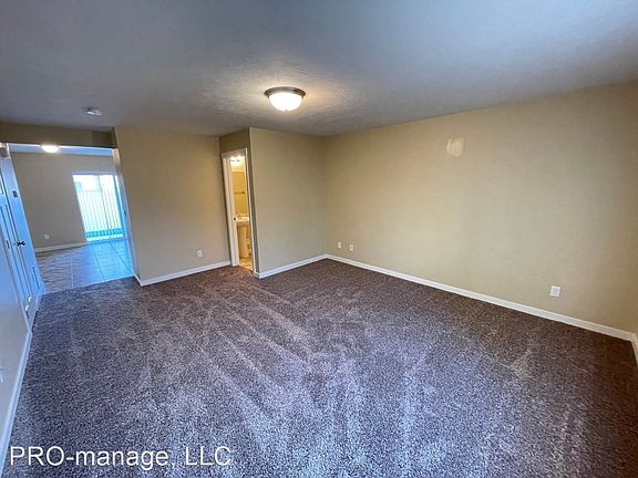 3rd image of 1597 John Adams Pkwy #3630719
