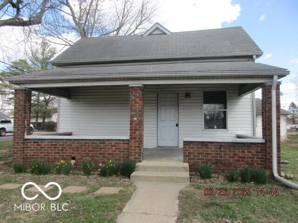 909 S Colfax St, Martinsville, IN 46151