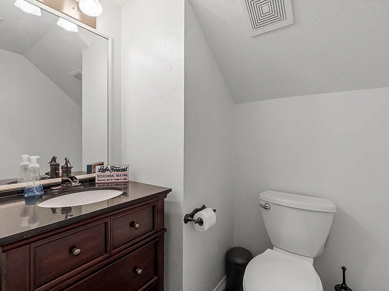 5094 Pleasure Lake Dr — Photo 22