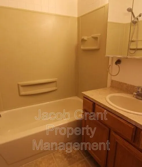 545 May St — Photo 12