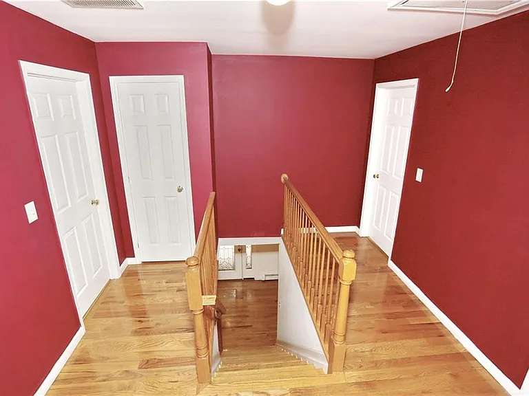 80 Old Quaker Hill Rd — Photo 17