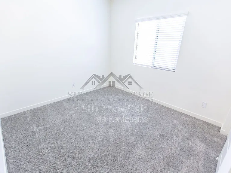 2547 N Kenna Pl — Photo 13