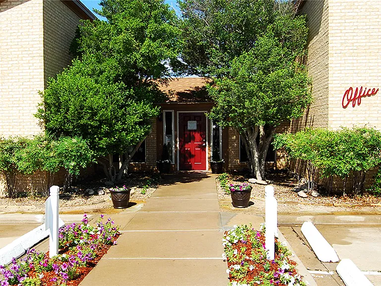 Clubhouse Exterior