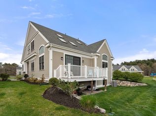 16 Millstone Dr #16, Sherborn, MA 01770