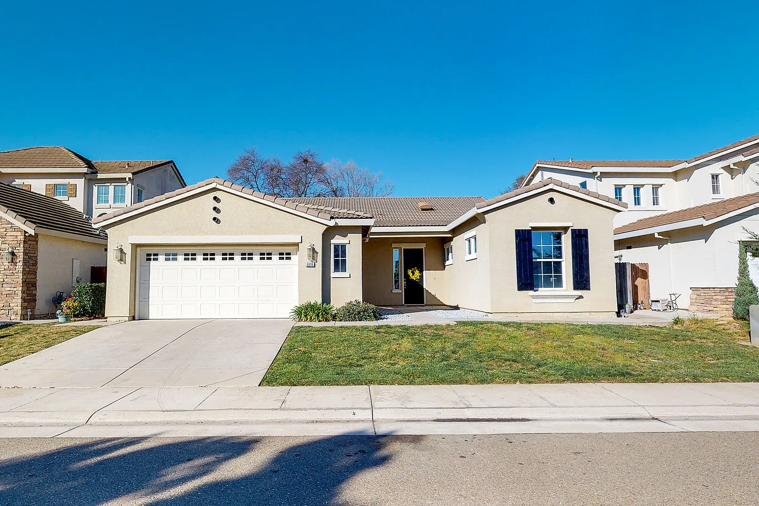9816 Spring View Way photo 1