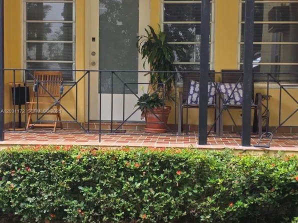 8024 Harding Ave, Miami Beach, FL